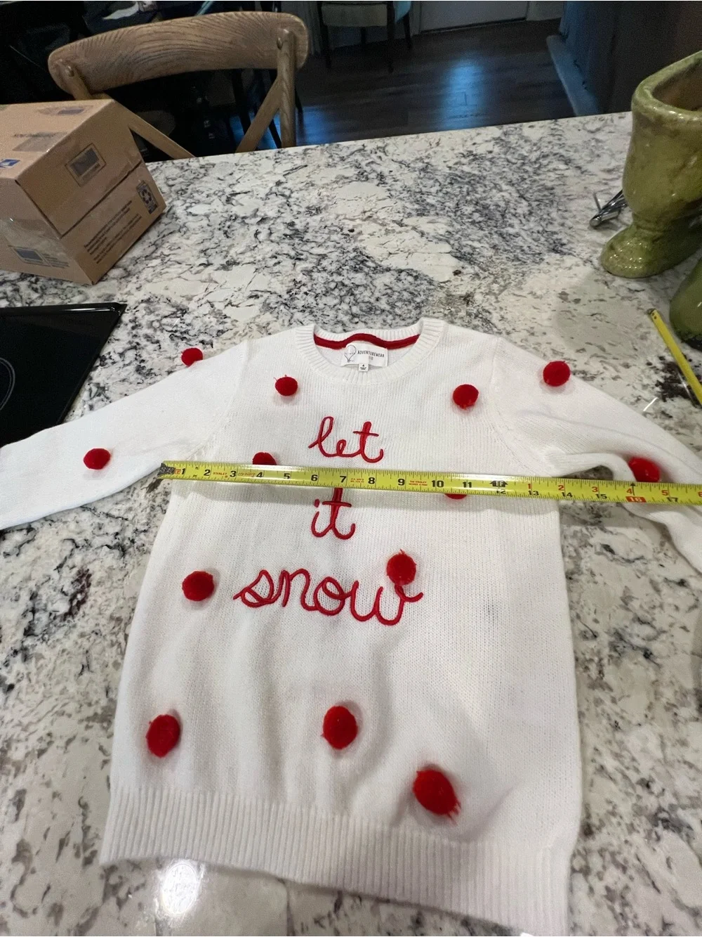 Adventurewear 360 let it snow sweater size 6